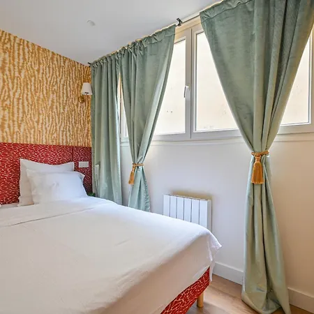 Moderne Centre 2 * Paryż